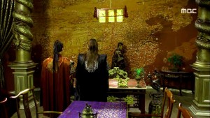 Empress.Ki.E40.140324.HDTV.XviD-LIMO.avi_001894861