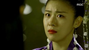 Empress.Ki.E44.140407.HDTV.XviD-LIMO.avi_000382849