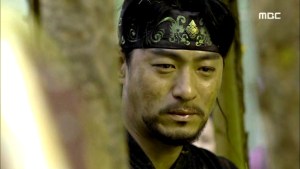 Empress.Ki.E44.140407.HDTV.XviD-LIMO.avi_002836636