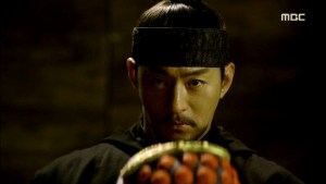 Empress.Ki.E48.140421.HDTV.XviD-LIMO.avi_002147247