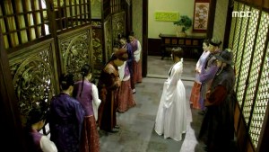 Empress.Ki.E49.140422.HDTV.XviD-LIMO.avi_000537537