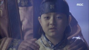 Empress.Ki.E50.140428.HDTV.XviD-LIMO.avi_001654087