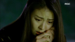 Empress.Ki.E50.140428.HDTV.XviD-LIMO.avi_002376409