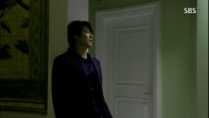 Temptation E02.avi_003130363