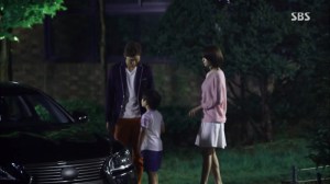 Temptation E03.avi_001579579