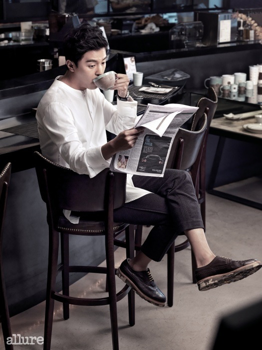 yeonwoojin+allure+oct14_4