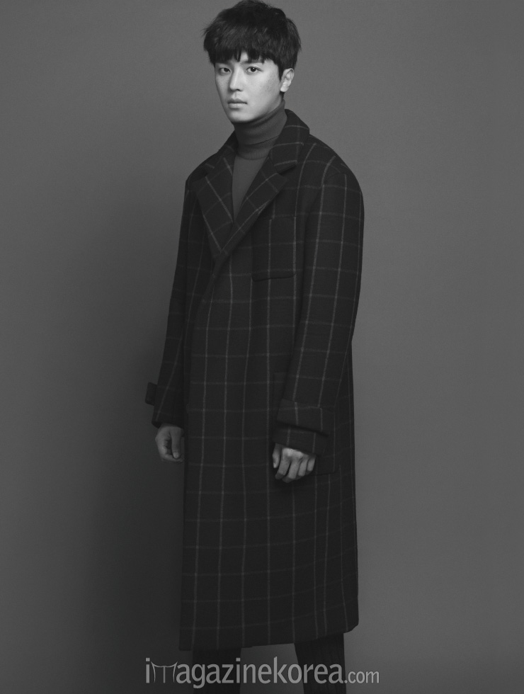 yeonwoojin+harpersbazaar+oct14_5