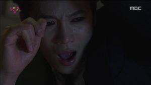 Kill.Me.Heal.Me.E11.150211.HDTV.H264.450p-LIMO.avi_003641458