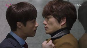 Kill.Me.Heal.Me.E12.150212.HDTV.H264.450p-LIMO.avi_002399034