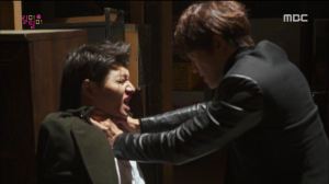 Kill.Me.Heal.Me.E18.150305.HDTV.H264.450p-LIMO.avi_001353546