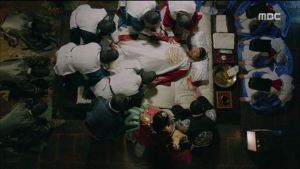 Hwajung.E02.150414.HDTV.XviD-LIMO.avi_20150415_053743.086