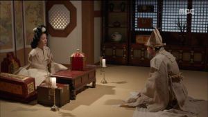 Hwajung.E02.150414.HDTV.XviD-LIMO.avi_20150415_055402.638