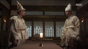 Hwajung.E02.150414.HDTV.XviD-LIMO.avi_20150415_060208.758