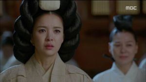 Hwajung.E02.150414.HDTV.XviD-LIMO.avi_20150415_065514.806