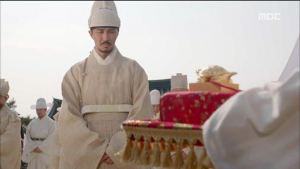 Hwajung.E02.150414.HDTV.XviD-LIMO.avi_20150415_073354.025