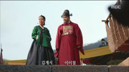 Hwajung.E03.150420.HDTV.XviD-LIMO.avi_20150421_063206.688
