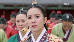 Hwajung.E03.150420.HDTV.XviD-LIMO.avi_20150421_065205.095