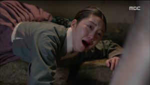 Hwajung.E04.150421.HDTV.XviD-LIMO.avi_20150422_175630.930