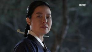 Hwajung.E04.150421.HDTV.XviD-LIMO.avi_20150422_175640.918