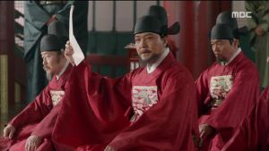 Hwajung.E04.150421.HDTV.XviD-LIMO.avi_20150422_181645.857