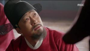 Hwajung.E04.150421.HDTV.XviD-LIMO.avi_20150422_181902.642