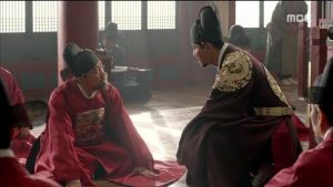 Hwajung.E04.150421.HDTV.XviD-LIMO.avi_20150422_181912.638