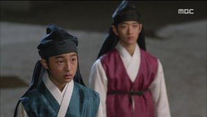 Hwajung.E04.150421.HDTV.XviD-LIMO.avi_20150422_182408.158