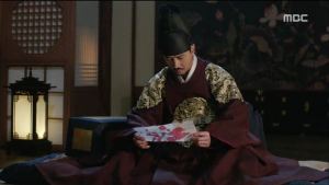 Hwajung.E05.150427.HDTV.XviD-LIMO.avi_20150428_231238.508