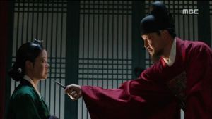 Hwajung.E07.150504.HDTV.XviD-LIMO.avi_20150509_003057.898