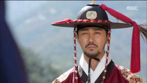 Hwajung.E07.150504.HDTV.XviD-LIMO.avi_20150509_003732.317