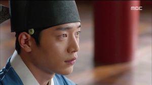 Hwajung.E10.150512.HDTV.XviD-LIMO.avi_20150518_225821.896