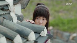 Hwajung.E10.150512.HDTV.XviD-LIMO.avi_20150518_230049.097