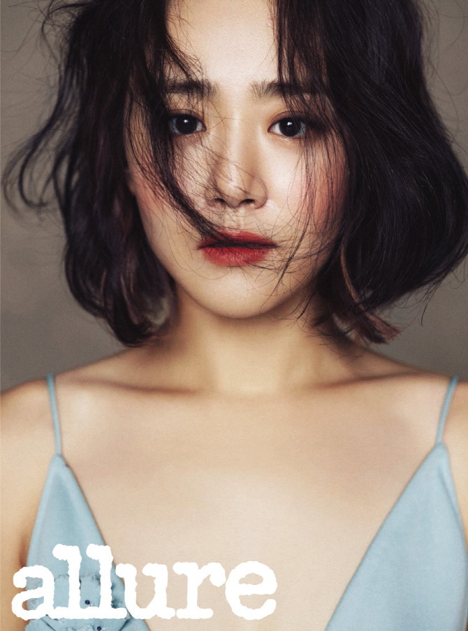 moongeunyoung+allure+oct15_3