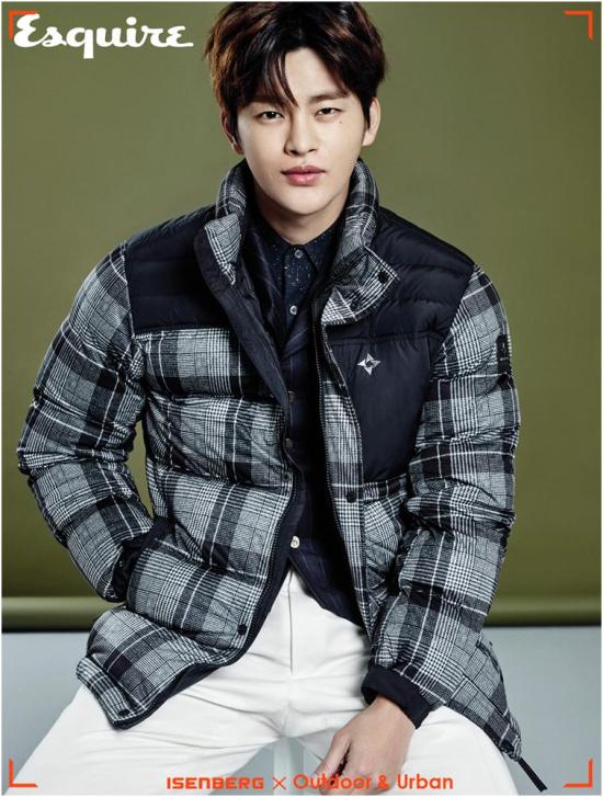 seoinguk+esquire+nov15_1
