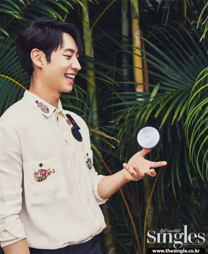 leejehoon+singles+july16_5